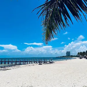 Punta Me & In Punta Sam Ferry Beach Cancún