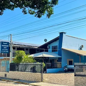 Hangar Pousada , Navegantes Brasil